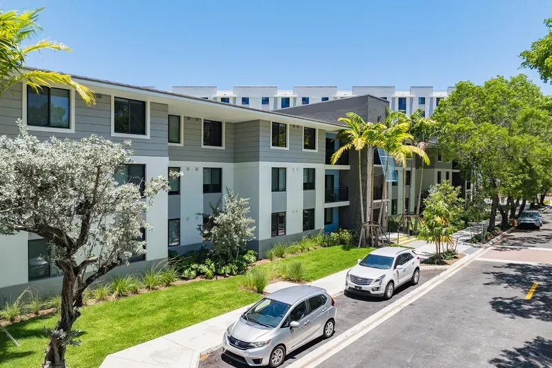 Residences at SoMi Parc — Miami