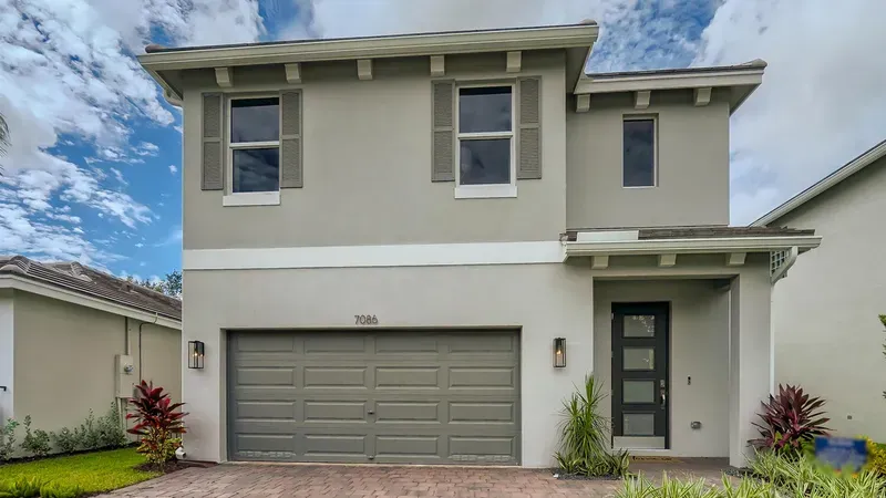 Hunters Manor — Pompano Beach